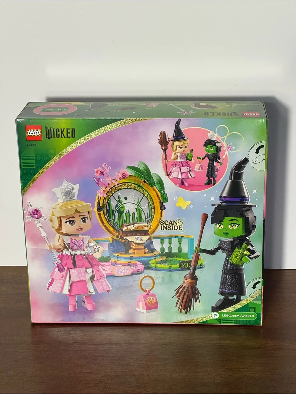 LEGO Wicked 75682 Elphaba & Glinda Figures New Sealed 558 Pieces